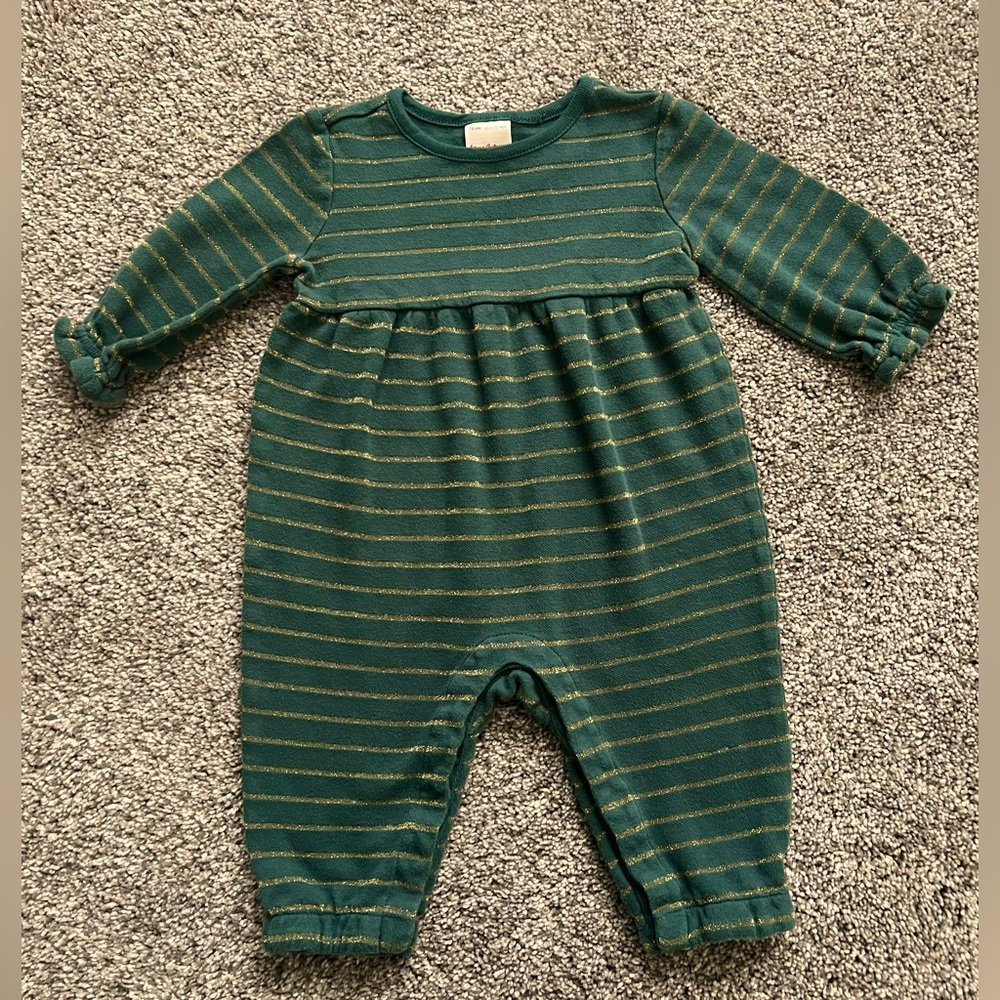 Hanna Andersson green and gold jumpsuit